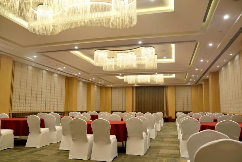 Sarovar Portico Outer Ring Road Bangalore Exterior foto